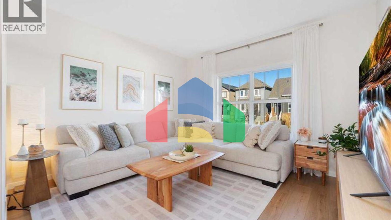 Residential - Single Family Home - Calgary, Canada - Canada