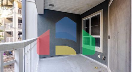 Residential - Single Family Home - Calgary, Canada - Canada