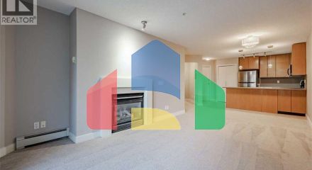 Residential - Single Family Home - Calgary, Canada - Canada