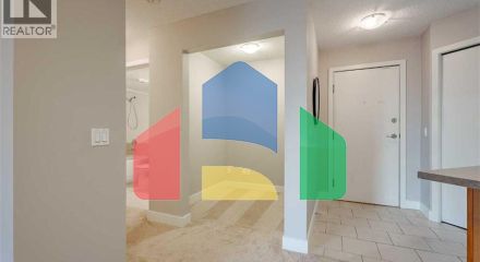 Residential - Single Family Home - Calgary, Canada - Canada