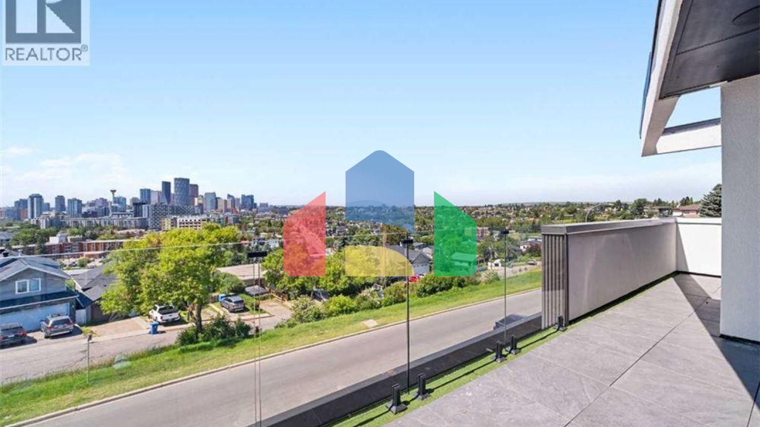 Residential - Single Family Home - Calgary, Canada - Canada