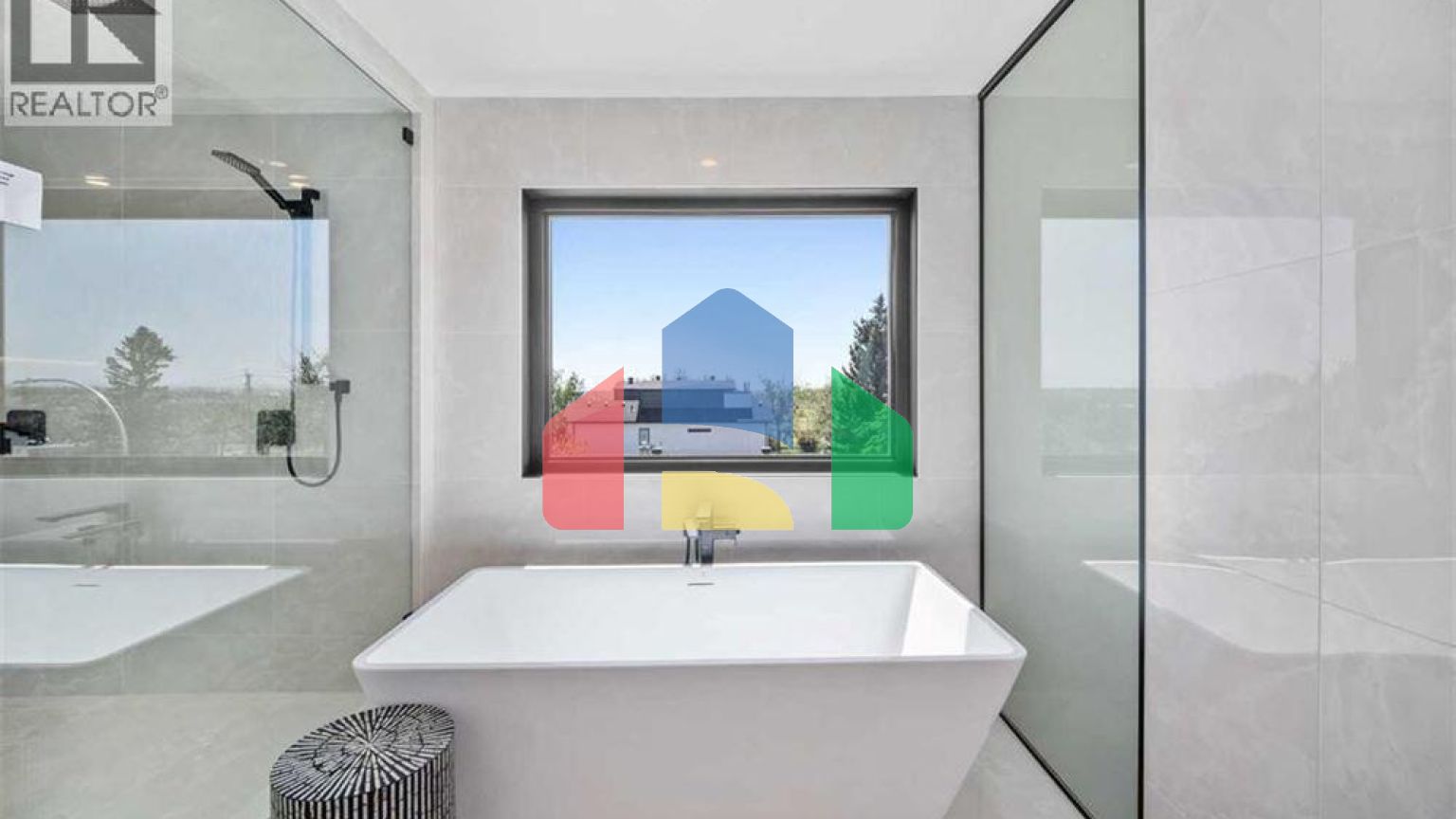 Residential - Single Family Home - Calgary, Canada - Canada