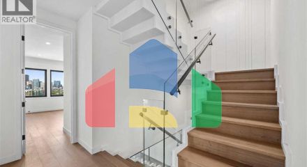 Residential - Single Family Home - Calgary, Canada - Canada