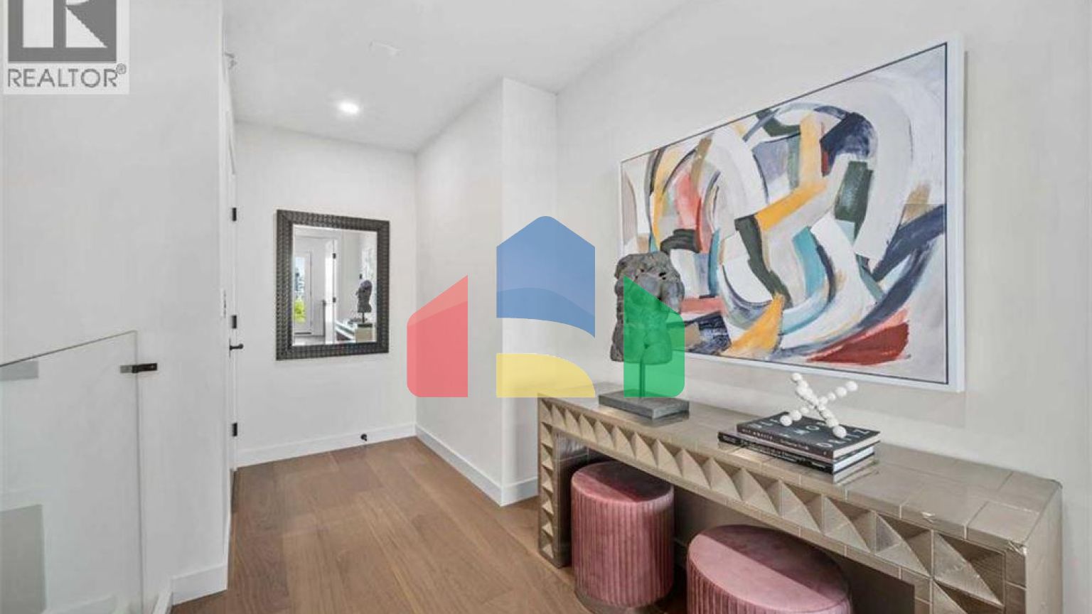 Residential - Single Family Home - Calgary, Canada - Canada