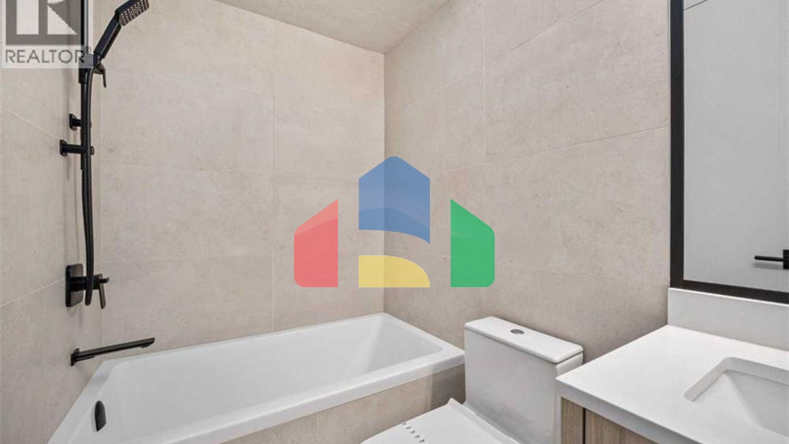 Residential - Single Family Home - Calgary, Canada - Canada