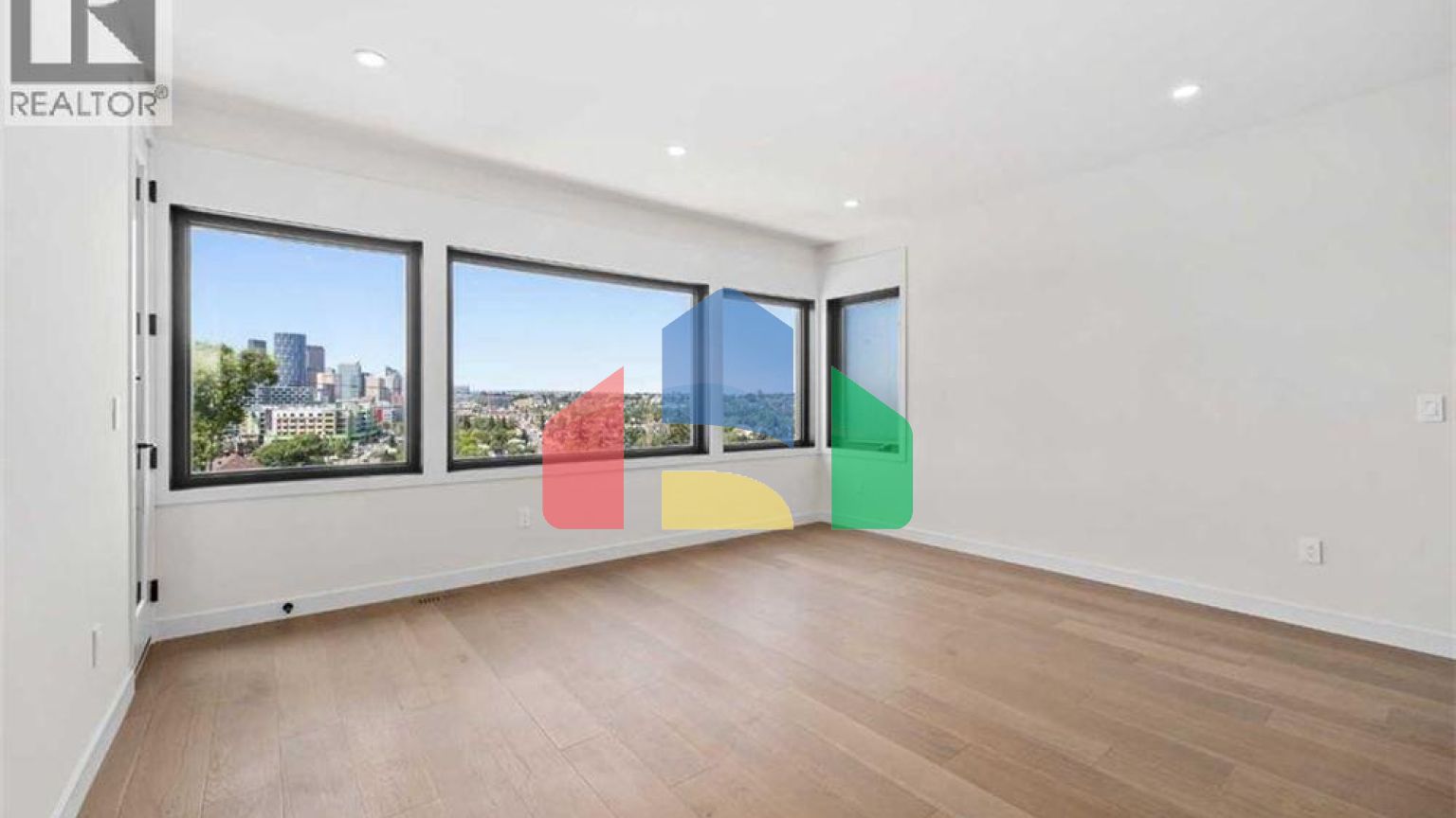 Residential - Single Family Home - Calgary, Canada - Canada