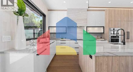 Residential - Single Family Home - Calgary, Canada - Canada