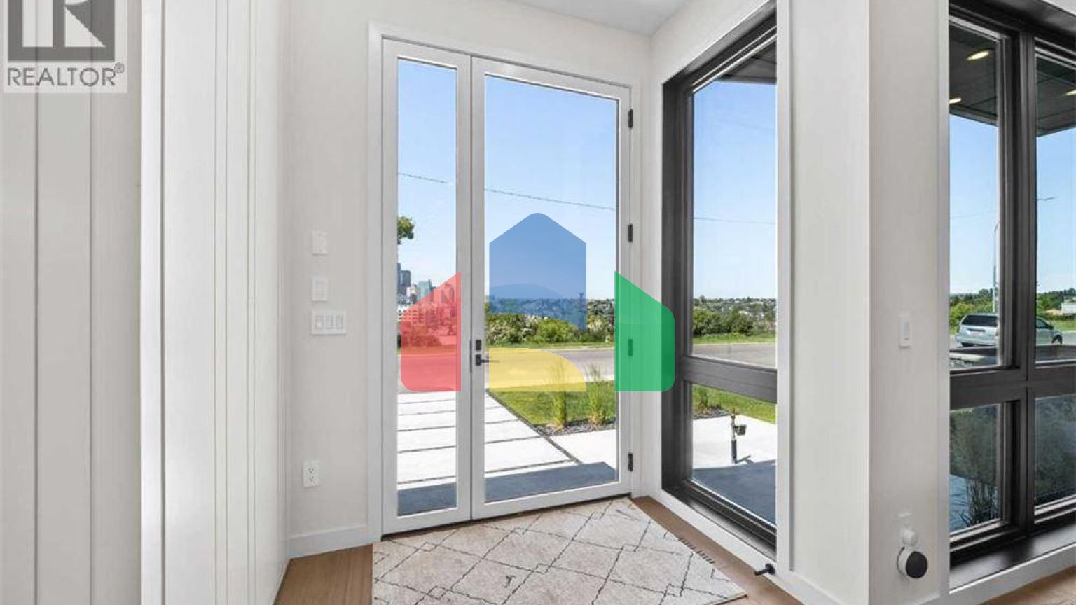 Residential - Single Family Home - Calgary, Canada - Canada