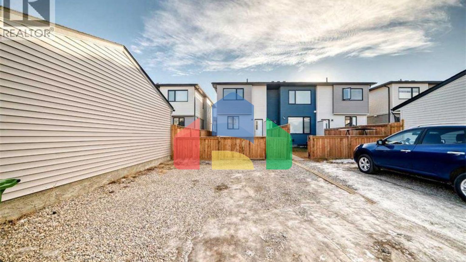 Residential - Single Family Home - Calgary, Canada - Canada