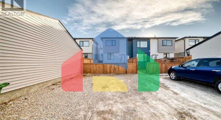 Residential - Single Family Home - Calgary, Canada - Canada