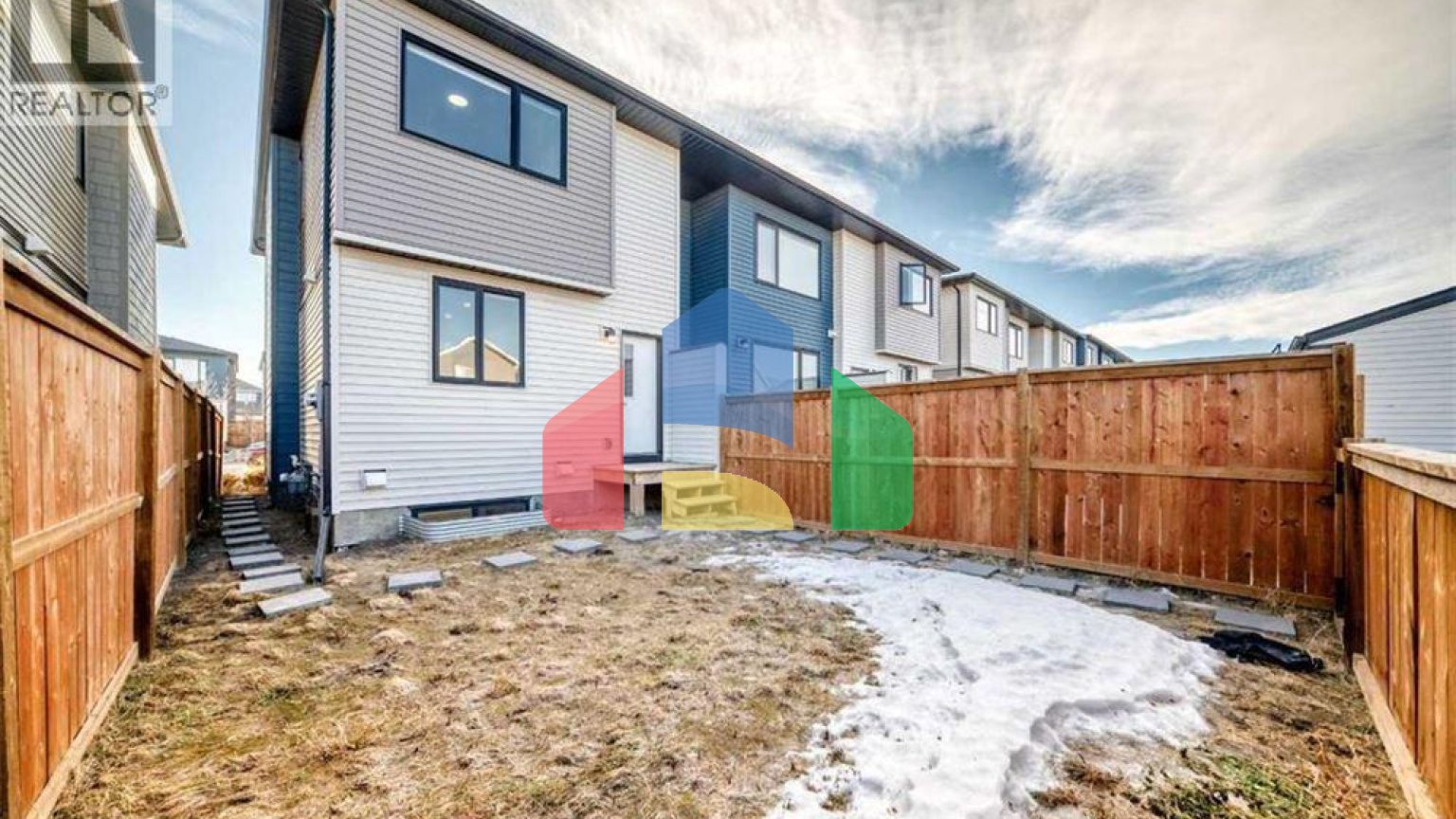 Residential - Single Family Home - Calgary, Canada - Canada