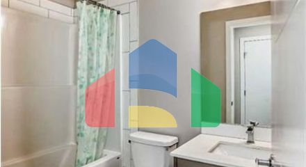 Residential - Single Family Home - Calgary, Canada - Canada