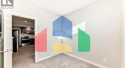 Residential - Single Family Home - Calgary, Canada - Canada