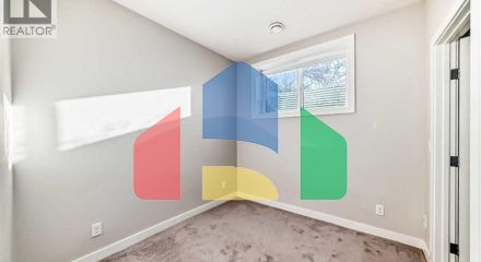 Residential - Single Family Home - Calgary, Canada - Canada