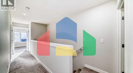 Residential - Single Family Home - Calgary, Canada - Canada