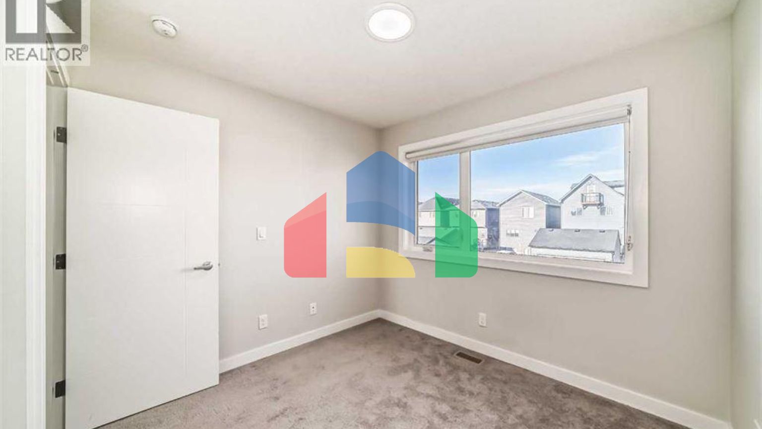 Residential - Single Family Home - Calgary, Canada - Canada