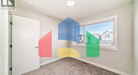 Residential - Single Family Home - Calgary, Canada - Canada