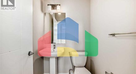 Residential - Single Family Home - Calgary, Canada - Canada