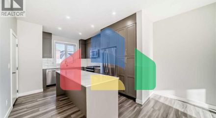 Residential - Single Family Home - Calgary, Canada - Canada