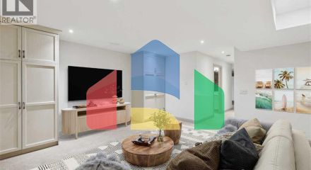 Residential - Single Family Home - Calgary, Canada - Canada