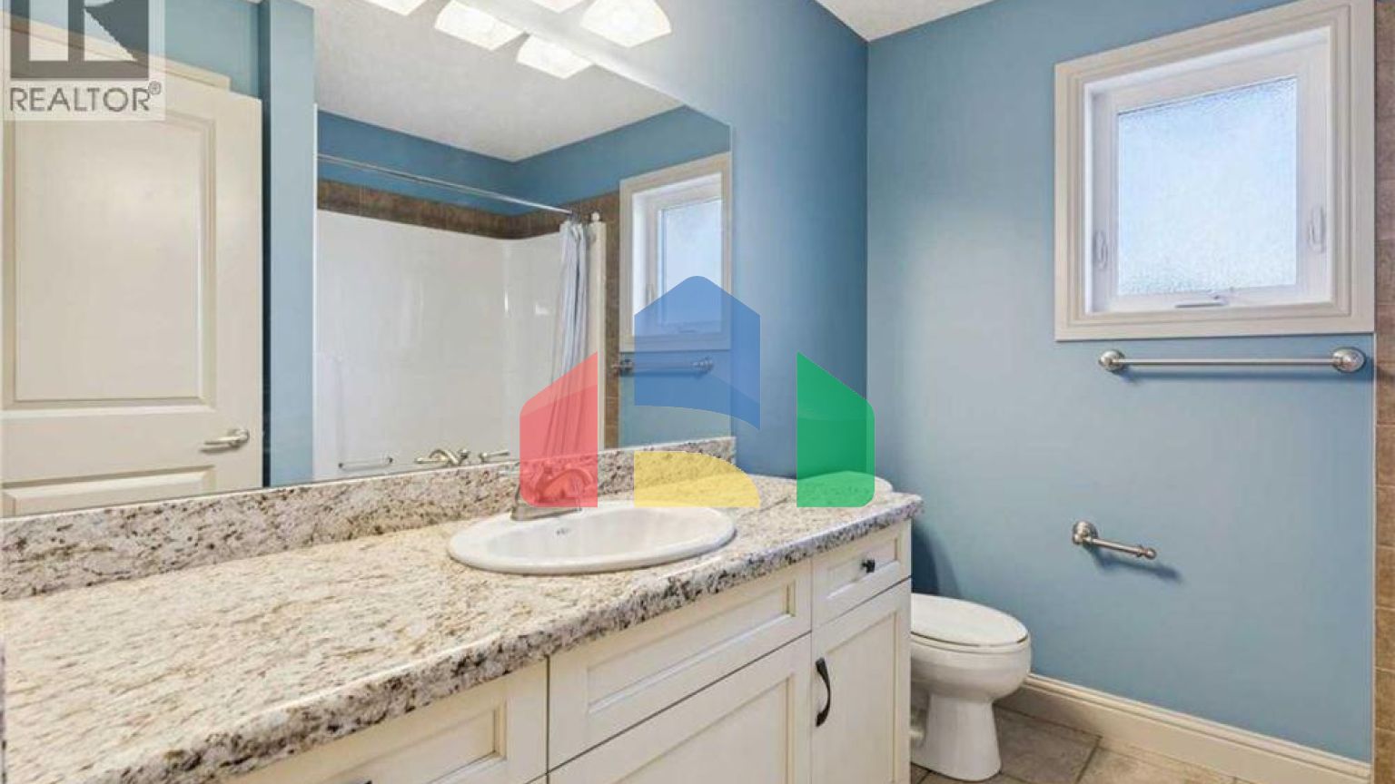 Residential - Single Family Home - Calgary, Canada - Canada