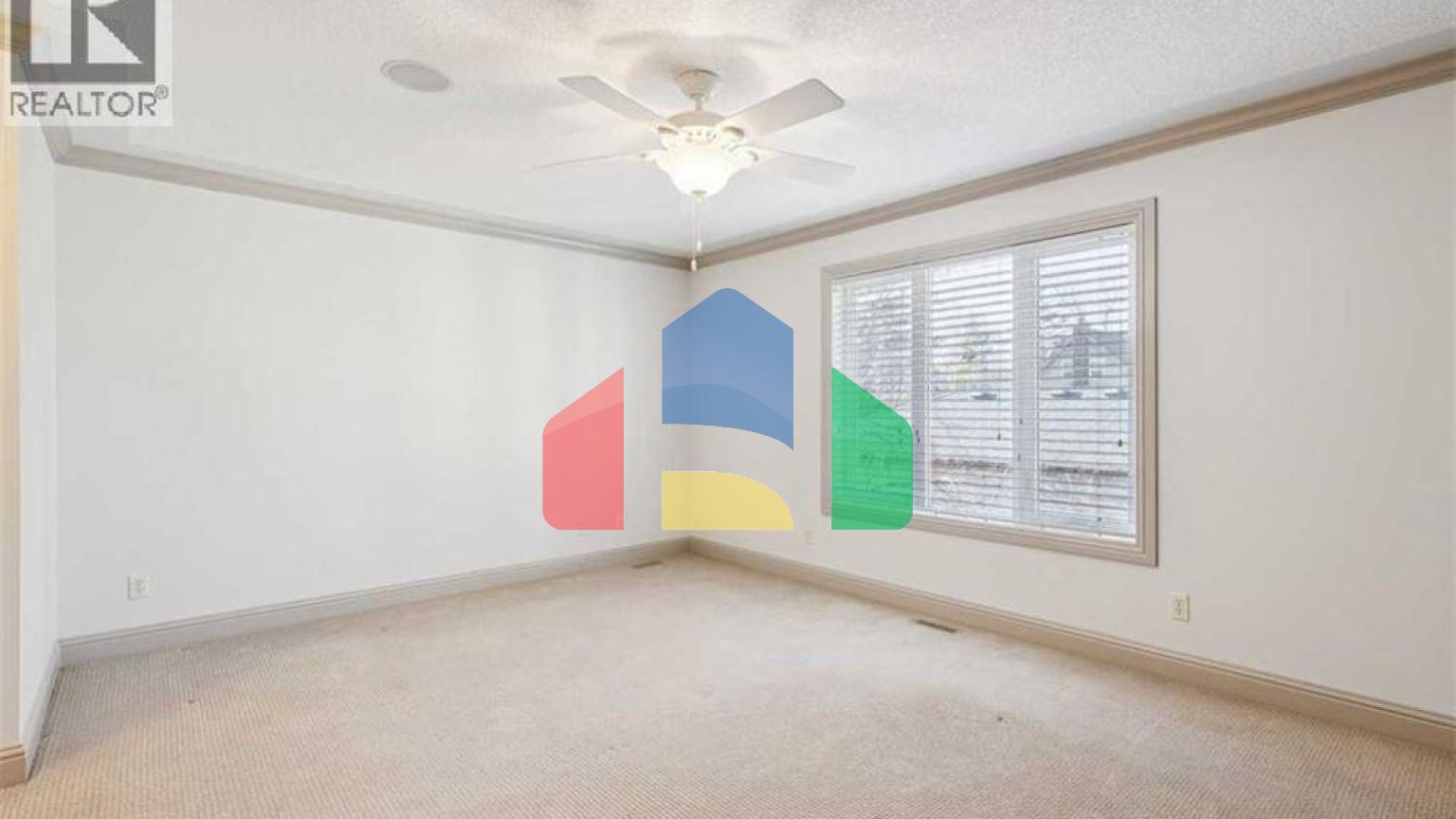 Residential - Single Family Home - Calgary, Canada - Canada