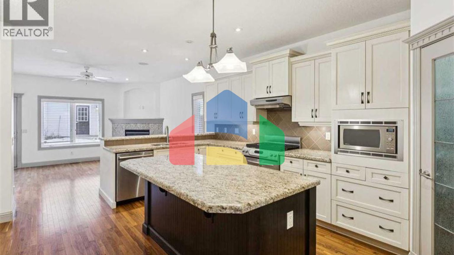 Residential - Single Family Home - Calgary, Canada - Canada