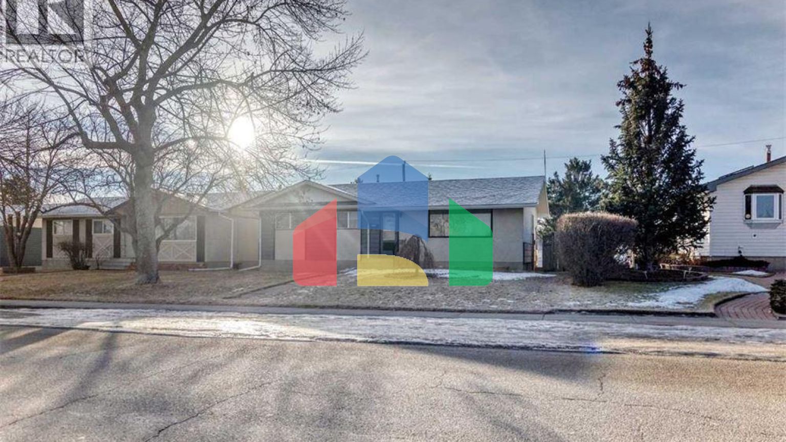 Residential - Single Family Home - Calgary, Canada - Canada