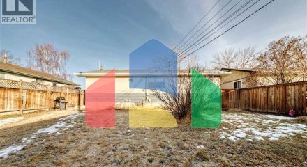 Residential - Single Family Home - Calgary, Canada - Canada