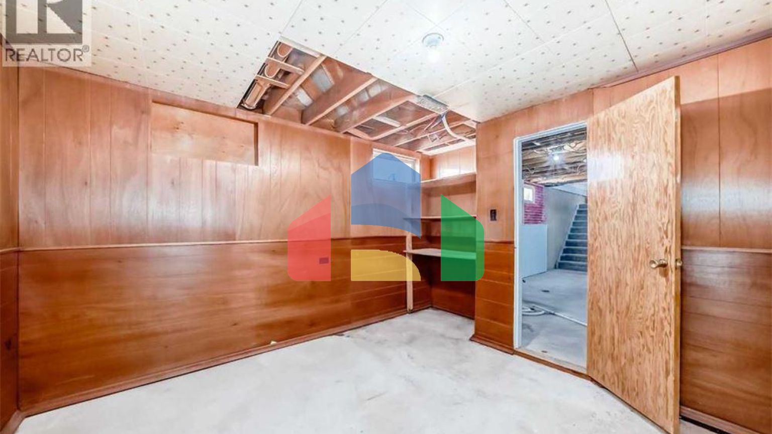 Residential - Single Family Home - Calgary, Canada - Canada