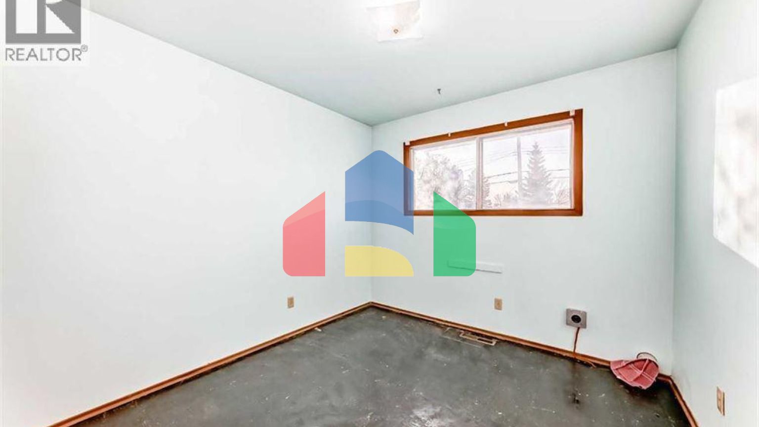 Residential - Single Family Home - Calgary, Canada - Canada