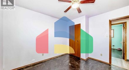 Residential - Single Family Home - Calgary, Canada - Canada