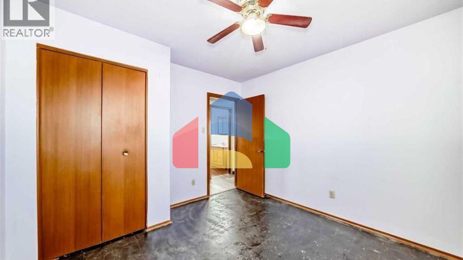 Residential - Single Family Home - Calgary, Canada - Canada