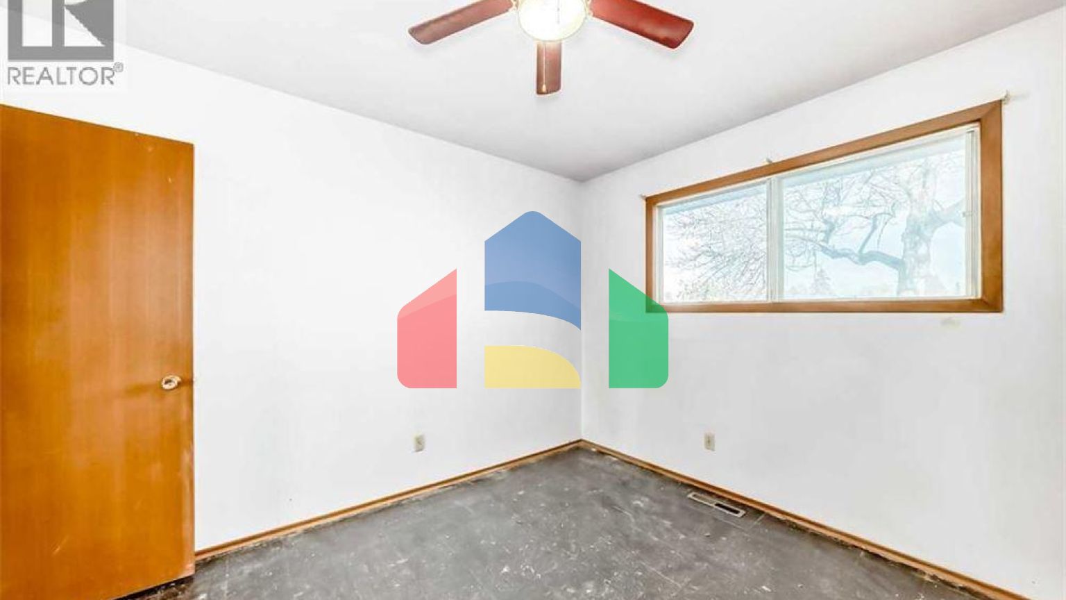 Residential - Single Family Home - Calgary, Canada - Canada