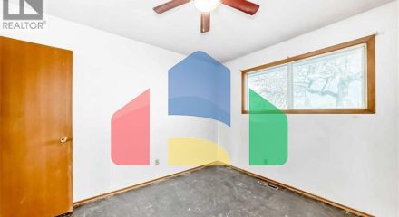 Residential - Single Family Home - Calgary, Canada - Canada