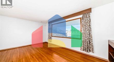 Residential - Single Family Home - Calgary, Canada - Canada