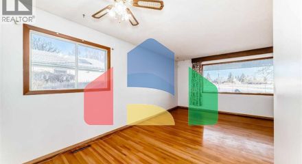 Residential - Single Family Home - Calgary, Canada - Canada