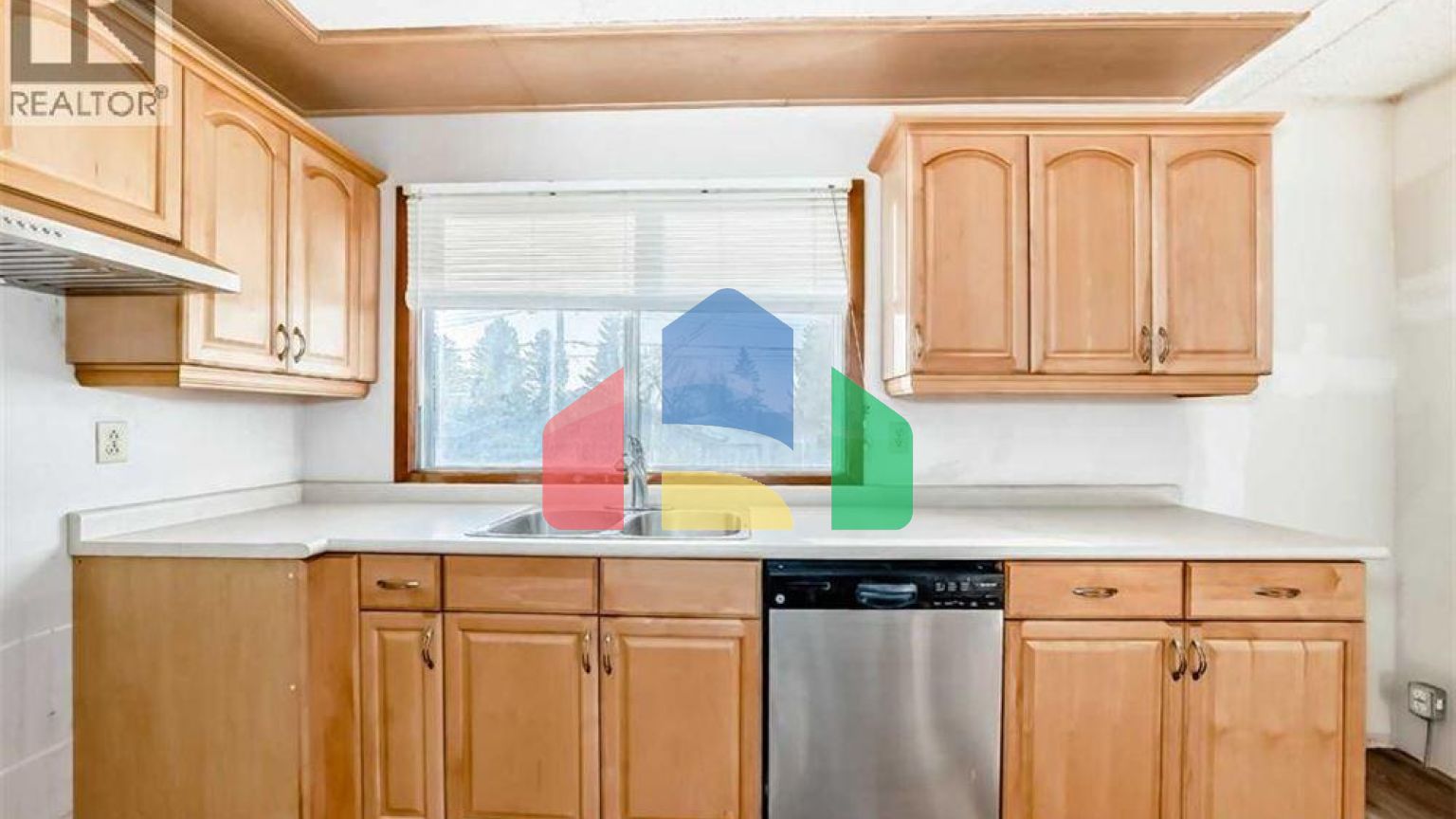 Residential - Single Family Home - Calgary, Canada - Canada