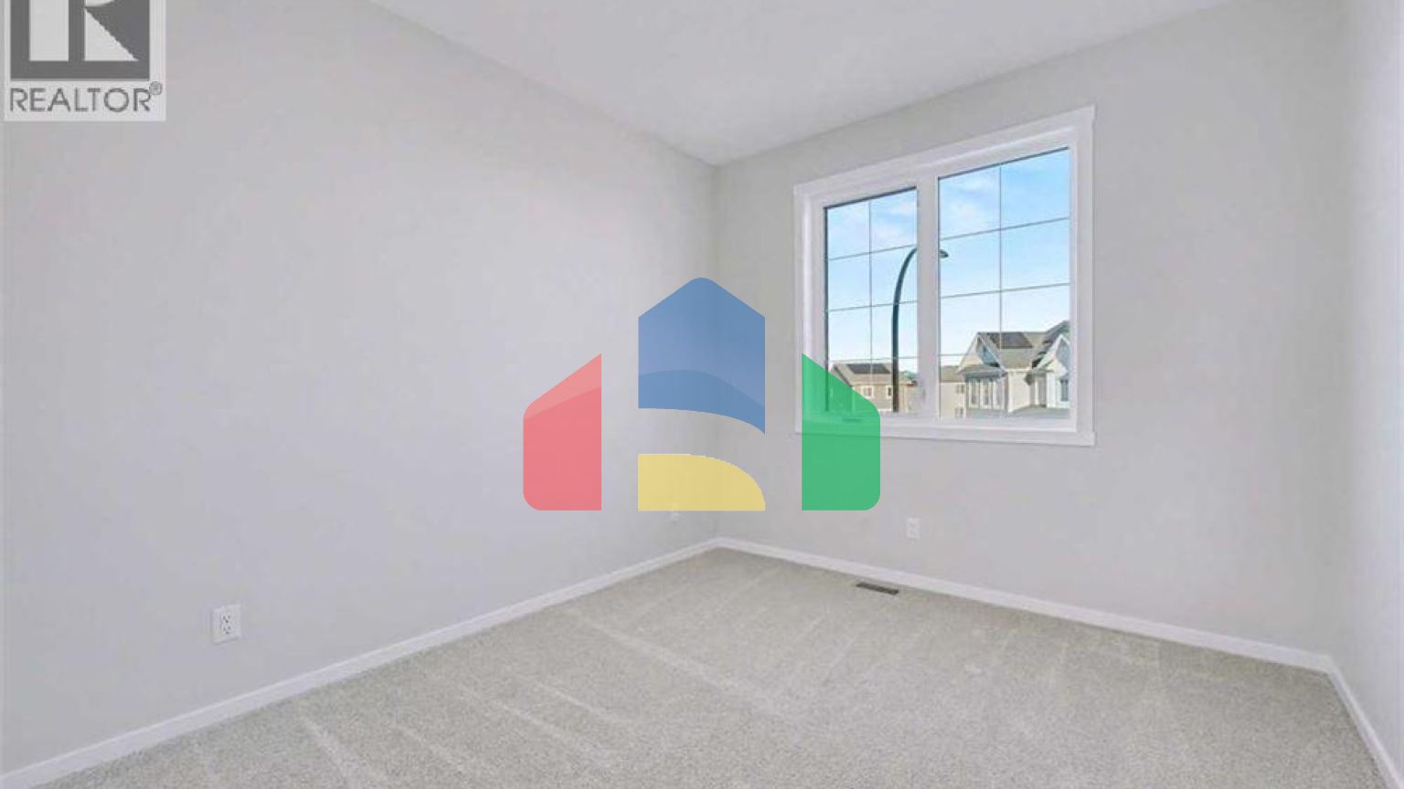 Residential - Single Family Home - Calgary, Canada - Canada