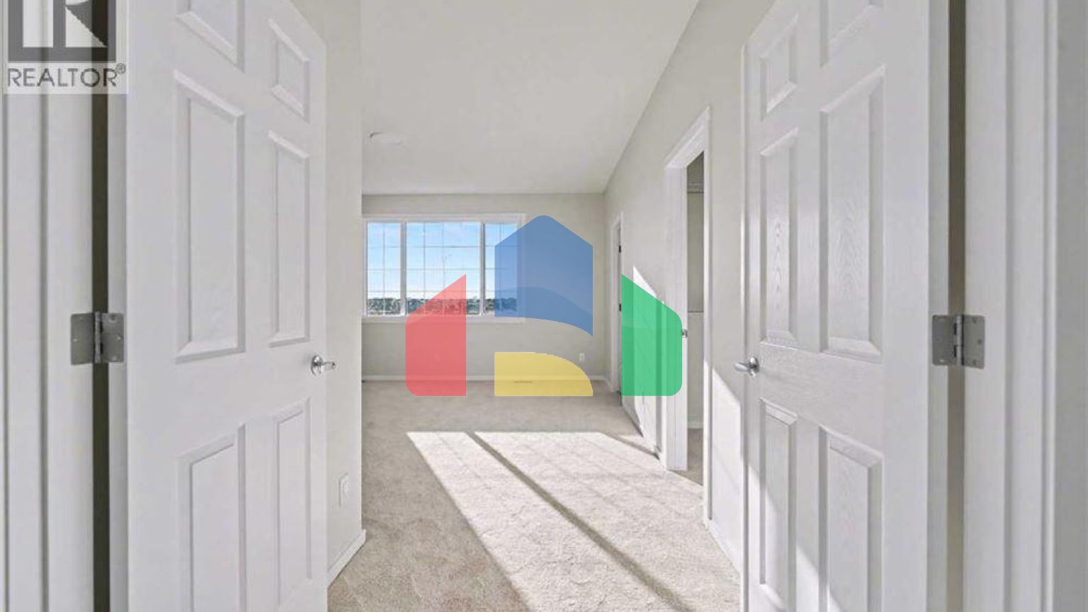 Residential - Single Family Home - Calgary, Canada - Canada