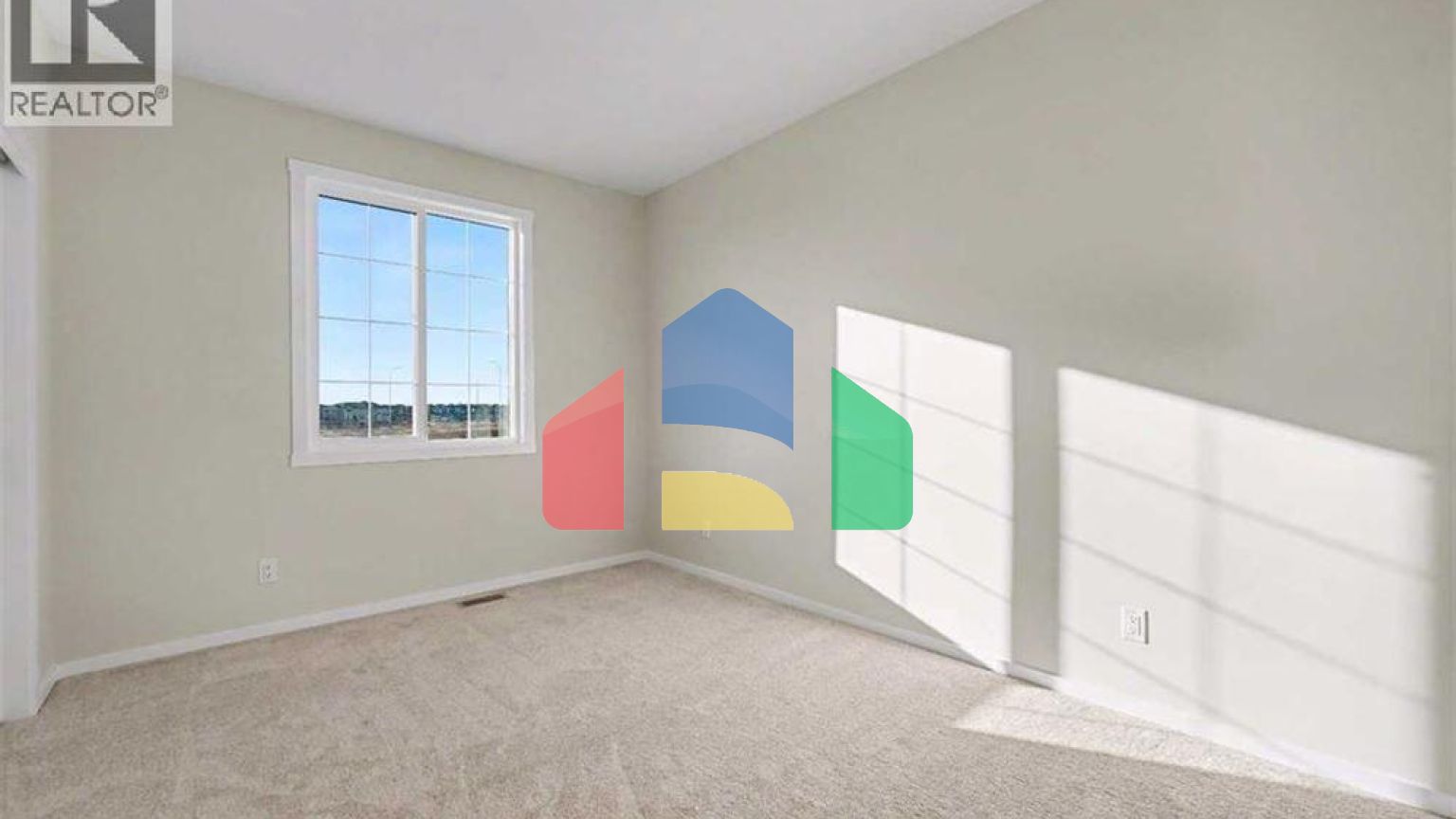 Residential - Single Family Home - Calgary, Canada - Canada