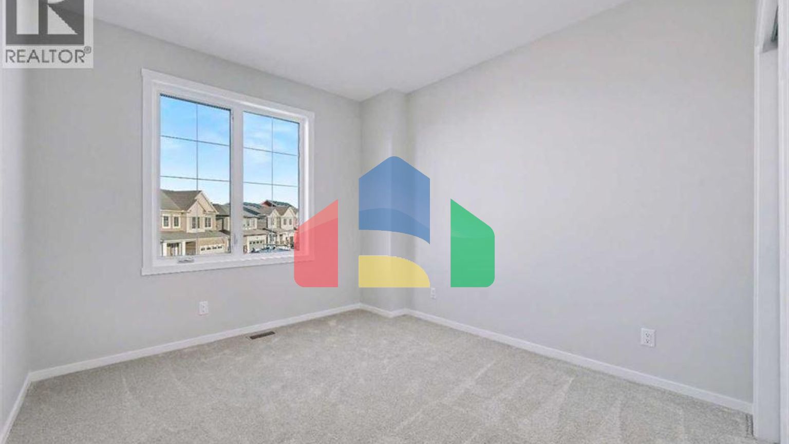 Residential - Single Family Home - Calgary, Canada - Canada