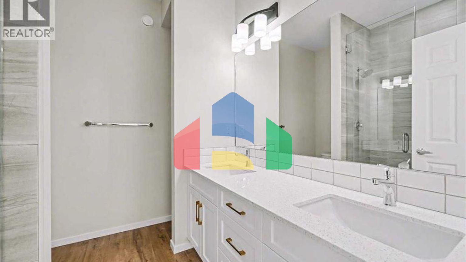 Residential - Single Family Home - Calgary, Canada - Canada