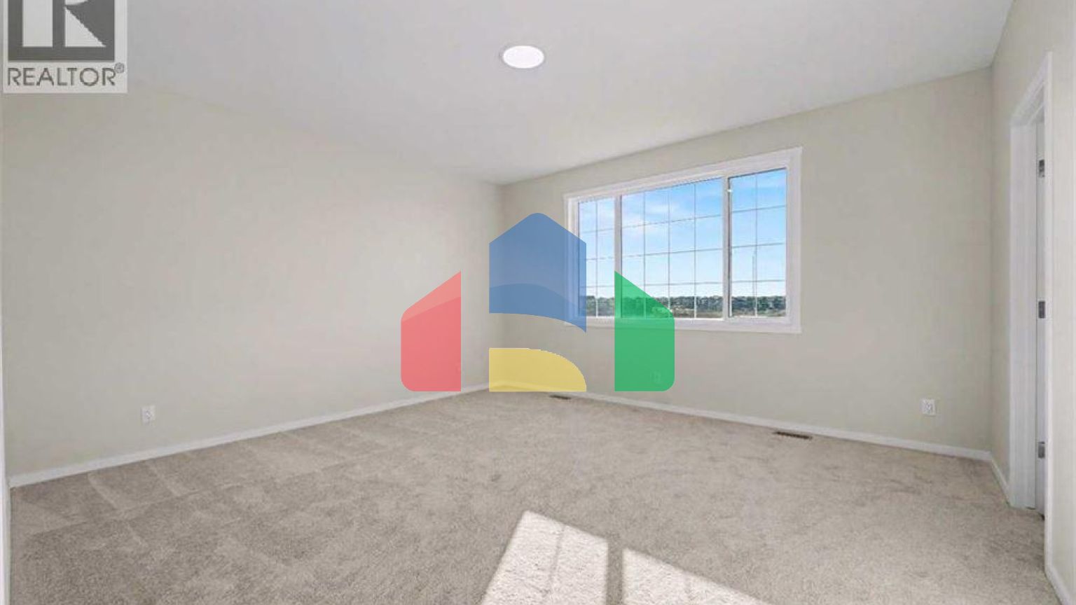 Residential - Single Family Home - Calgary, Canada - Canada