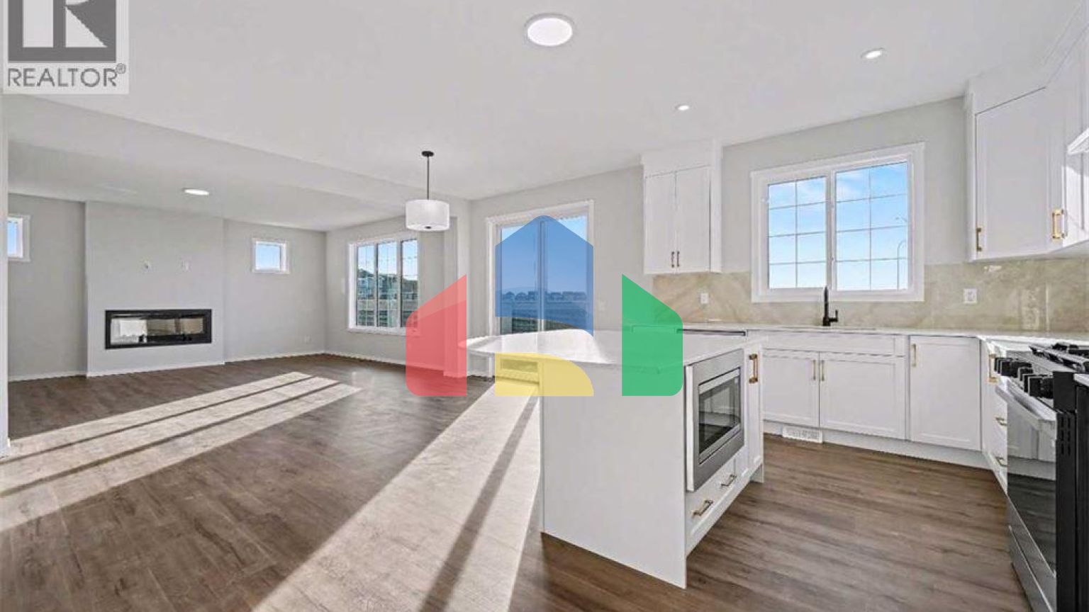 Residential - Single Family Home - Calgary, Canada - Canada