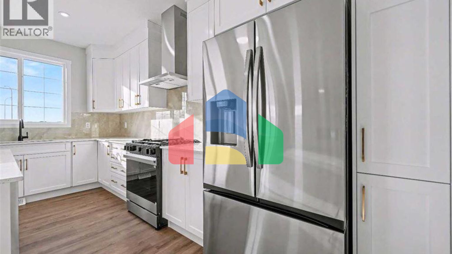 Residential - Single Family Home - Calgary, Canada - Canada