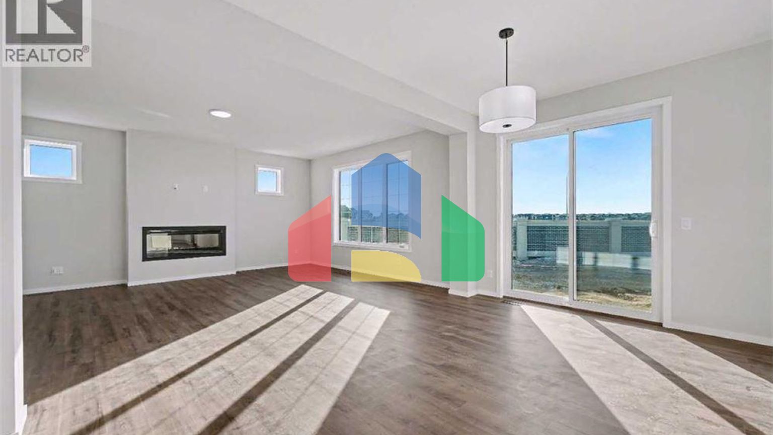 Residential - Single Family Home - Calgary, Canada - Canada