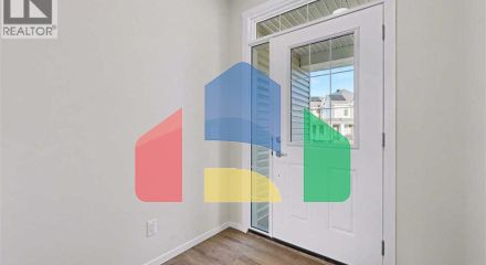 Residential - Single Family Home - Calgary, Canada - Canada