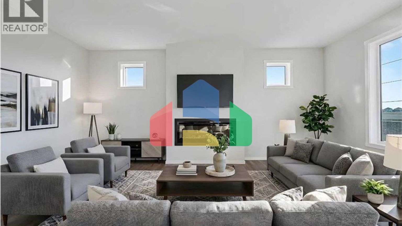 Residential - Single Family Home - Calgary, Canada - Canada