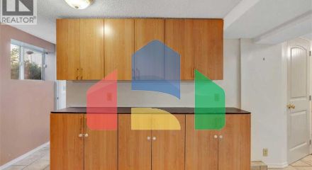 Residential - Single Family Home - Calgary, Canada - Canada